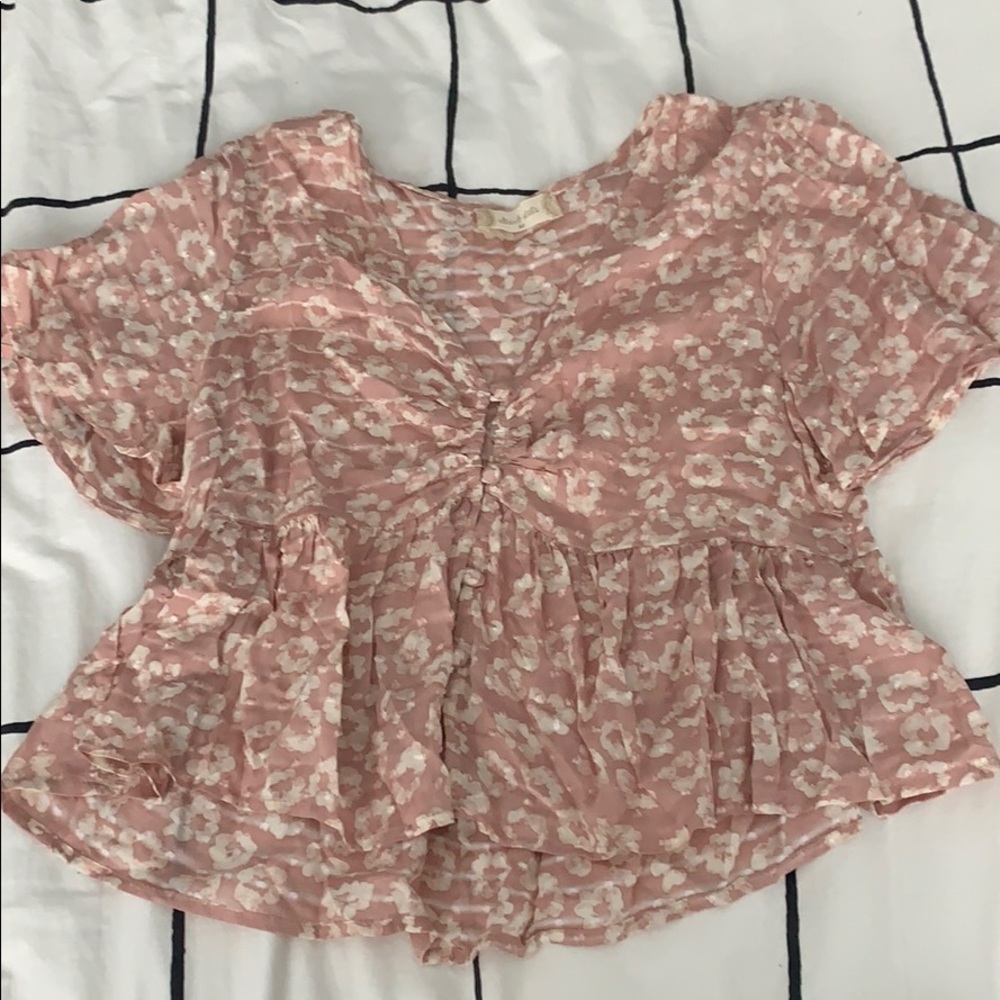 Floral flowy top